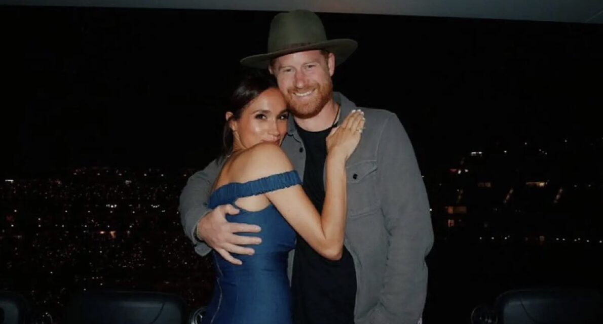 Harry y Meghan se burlan de 'SNL' mientras las tensiones crecen con la comunidad efectivo